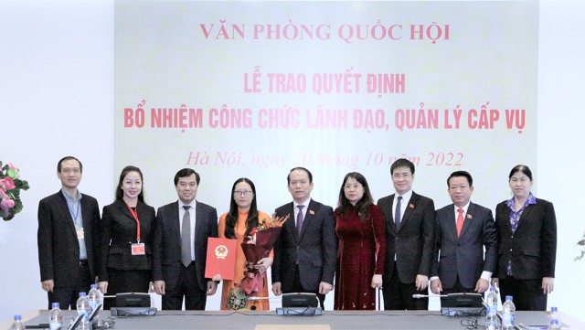 VĂN PHÒNG QUỐC HỘI BỔ NHIỆM CÔNG CHỨC LÃNH ĐẠO, QUẢN LÝ CẤP VỤ